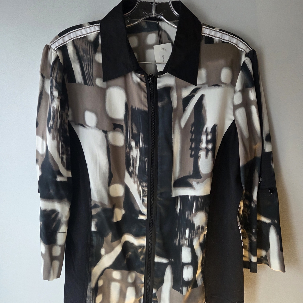 Chic Women's Black and Brown Blouse